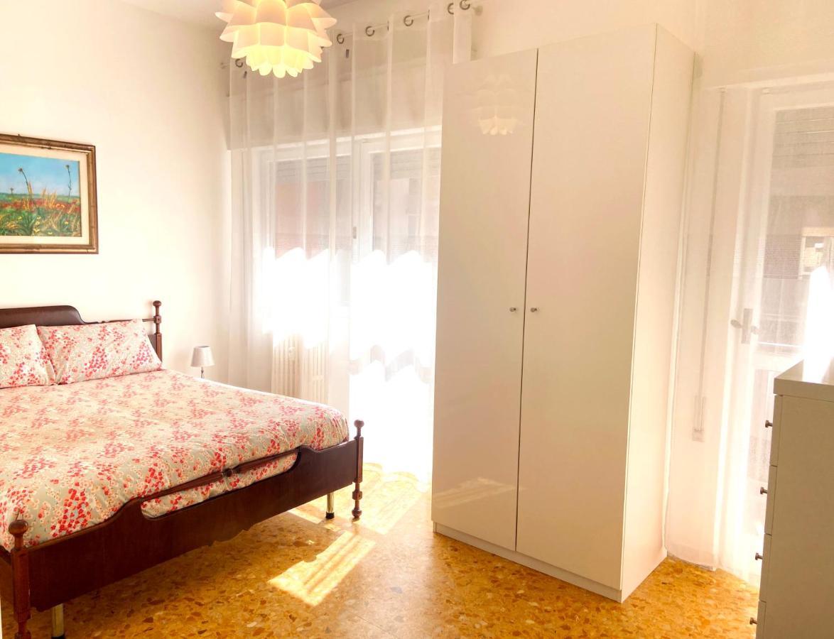 Trastevere For You... 3 Bedrooms Apartment روما المظهر الخارجي الصورة