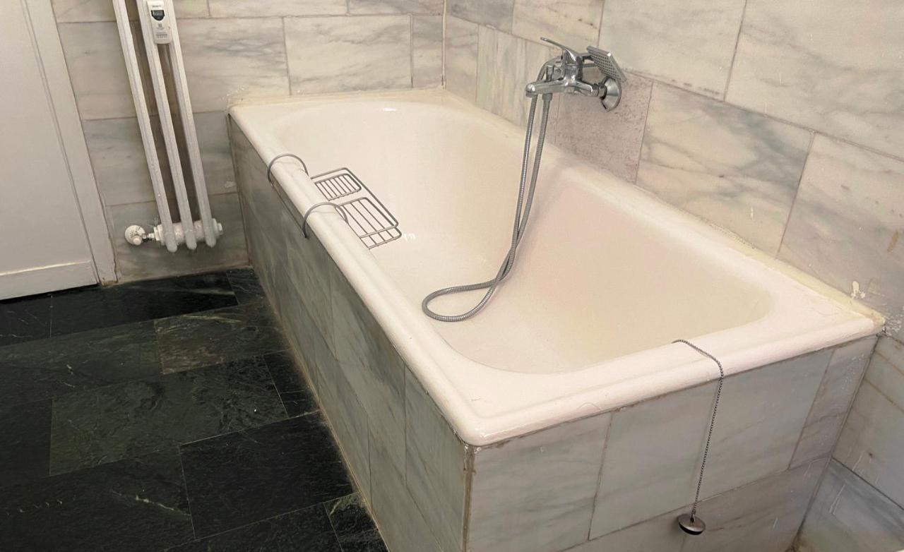 Trastevere For You... 3 Bedrooms Apartment روما المظهر الخارجي الصورة