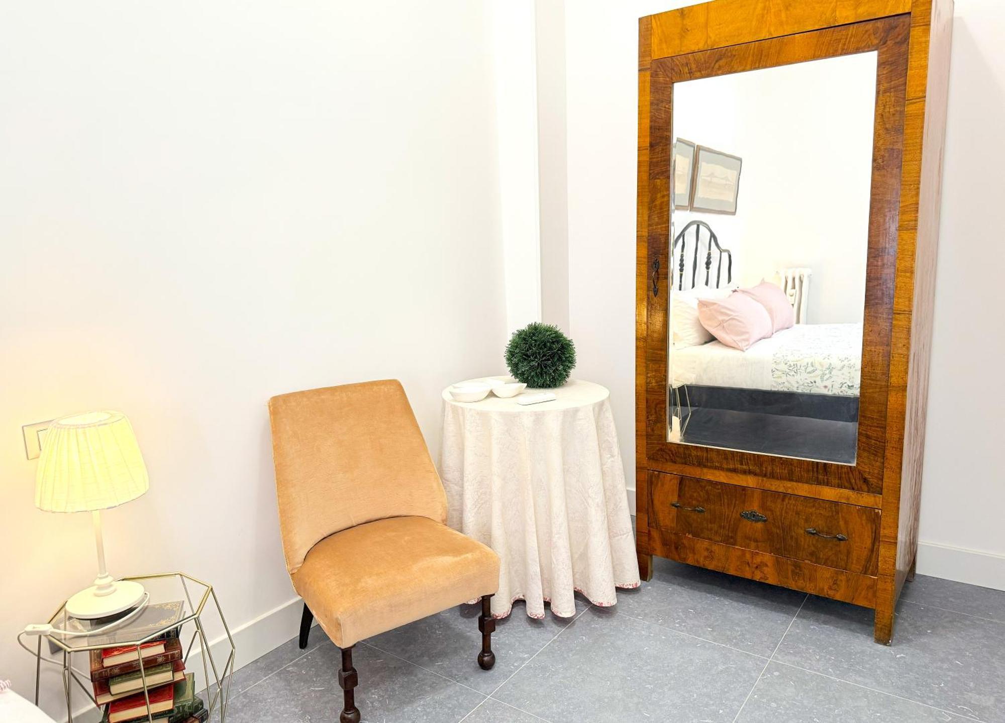 Trastevere For You... 3 Bedrooms Apartment روما المظهر الخارجي الصورة